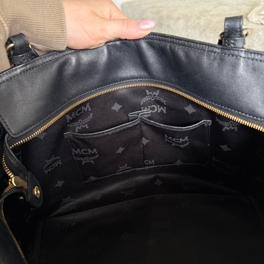 MCM Black and Gold Structured Tote Large - Picture 11 of 14